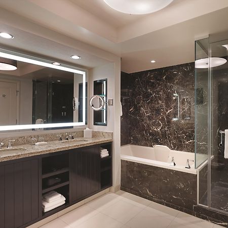 The W Las Vegas At Mandalay Bay By Suiteness Esterno foto