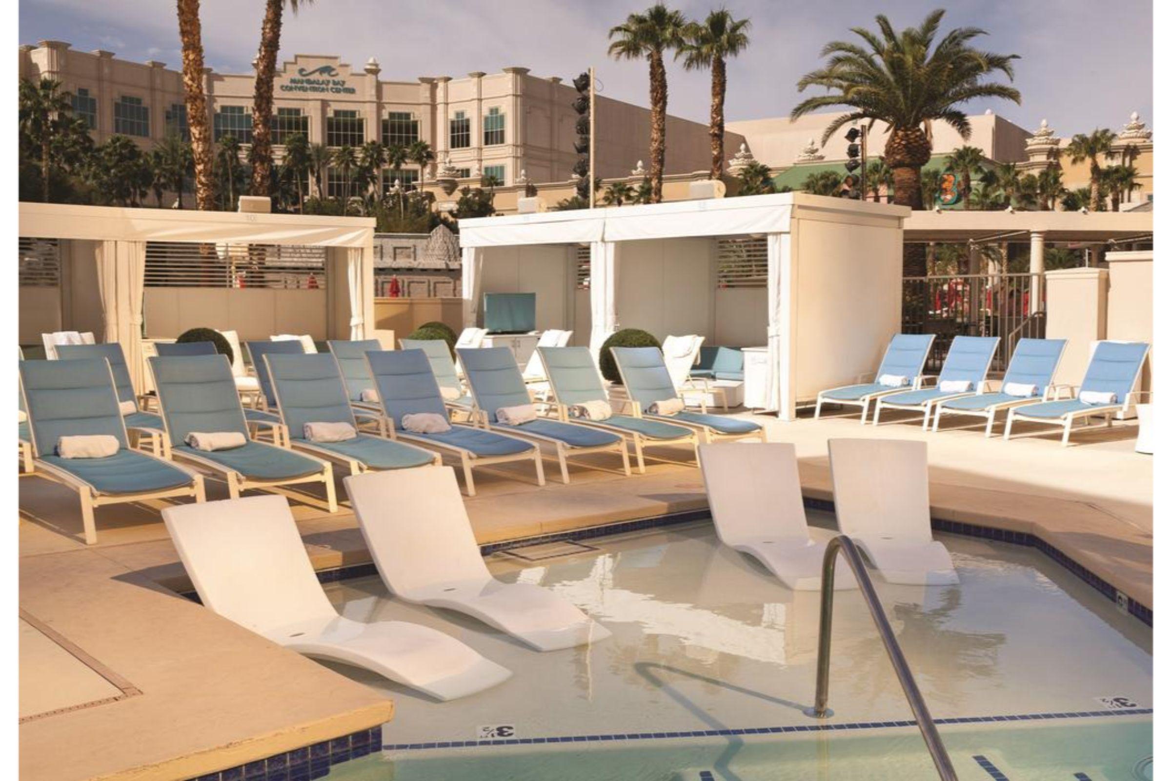 The W Las Vegas At Mandalay Bay By Suiteness Esterno foto