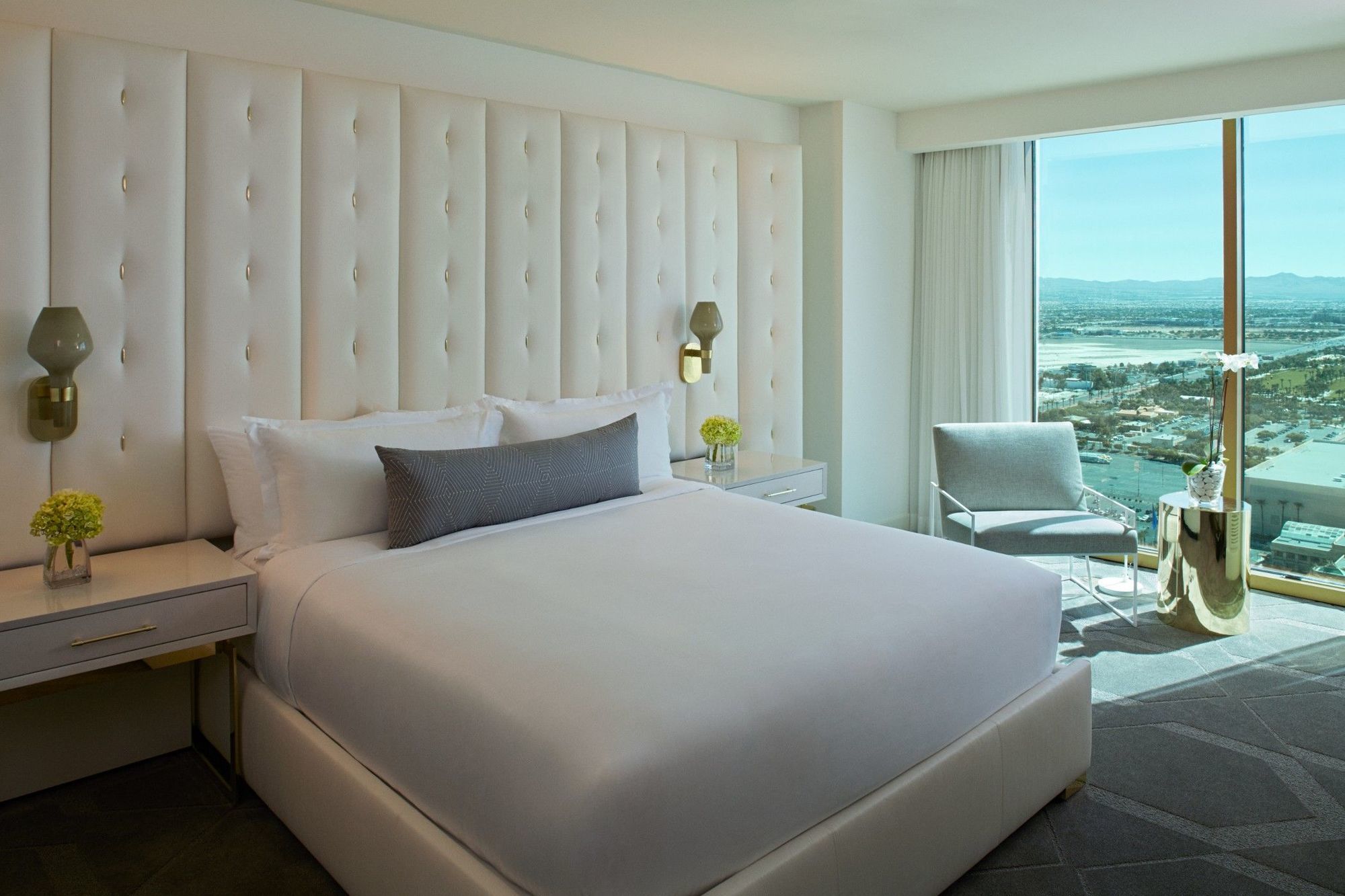 The W Las Vegas At Mandalay Bay By Suiteness Esterno foto