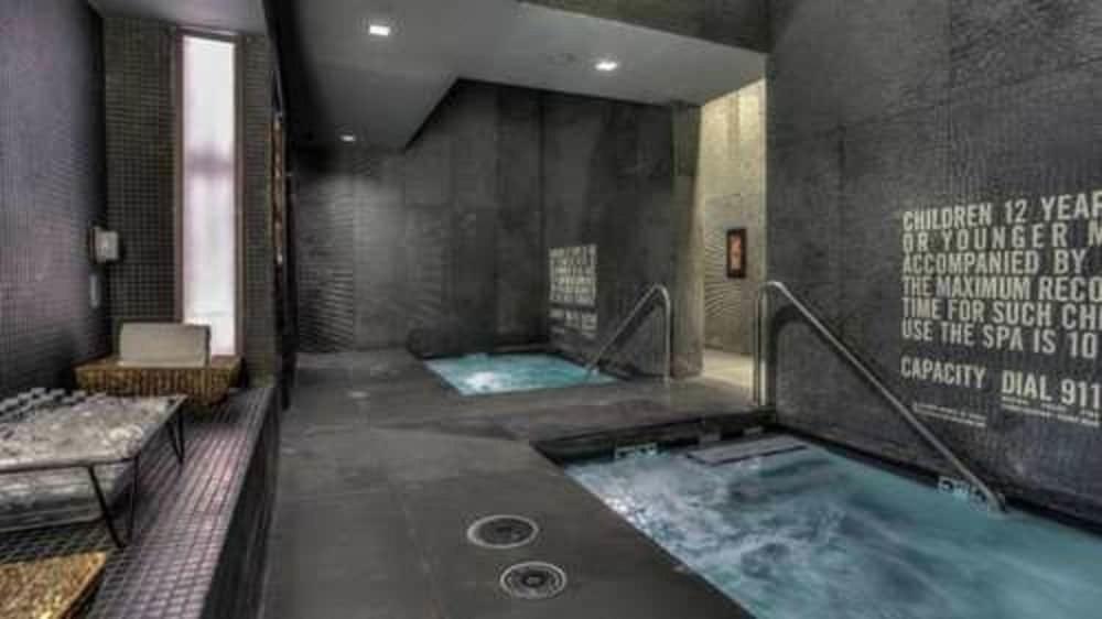 The W Las Vegas At Mandalay Bay By Suiteness Esterno foto
